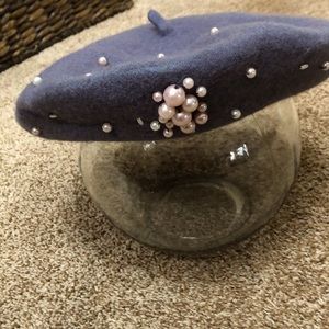 Vintage Beret by charming Charlie